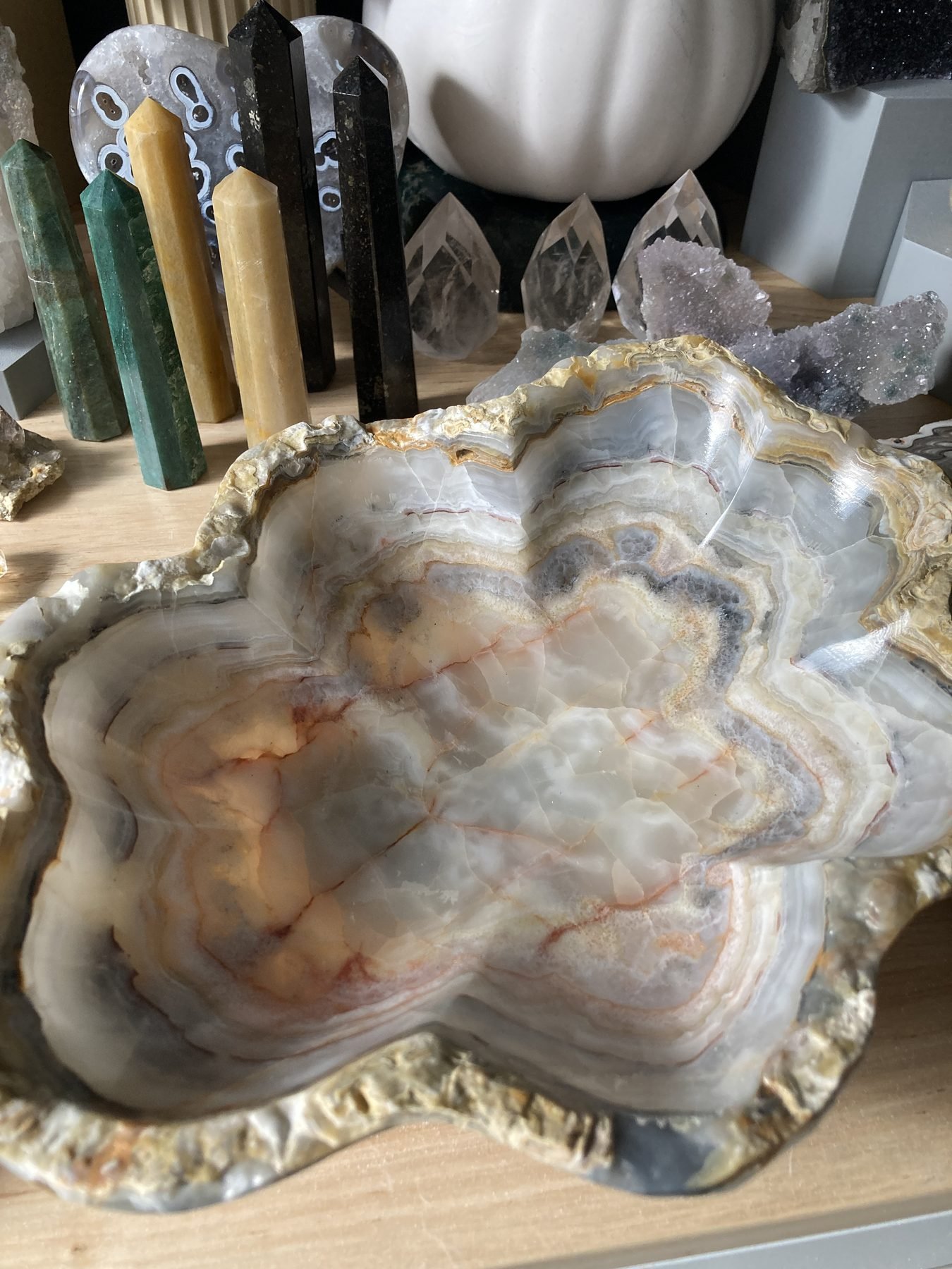 Agate bowl with crystal towers — Modern Mineral